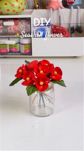 DIY seashell flower idea ♥️ #seashell #trending #flowers #craft #viral #shortsvideo #homedecor #diy