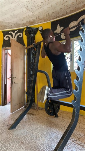 Five clean pull-up #fitness