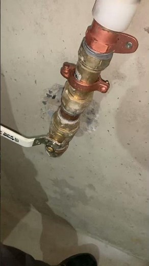 how to use uponor Milwaukee expander tool