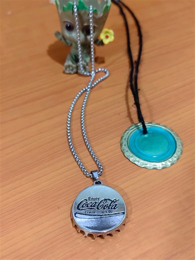 Tansan Necklace: Childhood Memories from the 90s