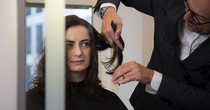 I Got An "Invisible Haircut" — & It Made My Hair So Low Maintenance