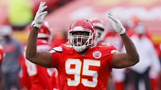 7.5 sacks on the year for Chris Jones. 💪 His best plays en route to Super Bowl LV! 📺: #SBLV | Feb. 7 6:30pm ET on CBS 📱: NFL app // Yahoo Sports app | NFL