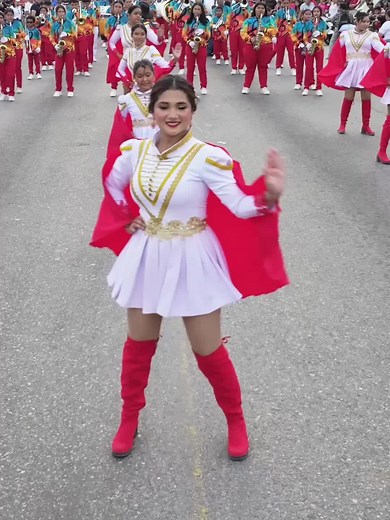 Desfile Inaugural Feria Los Amates 2025