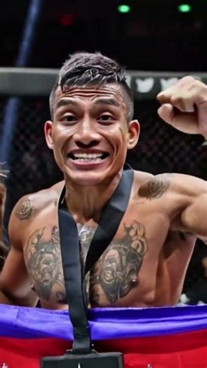 You too can be a kickboxing champion, contact us now for one on one training