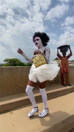Black Woman Walking Down The Streets: People Reaction