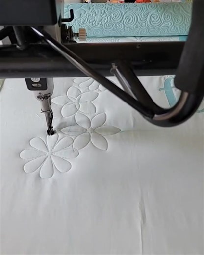 2.4K views · 83 reactions | This quilt includes a large amount of...