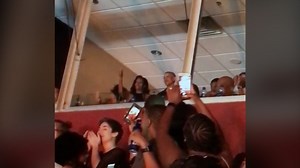 Obamas rock out at Beyoncé and Jay-Z show