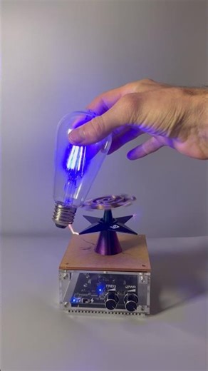 💡Get your Tesla Coil here⚡️Link in bio #teslacoil #lighting #experiment #ideas