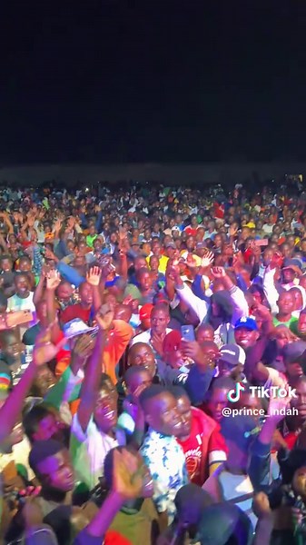 One of those moments when the whole crowd sings every word 🔥🙌🏾 #Rapudo #PrinceIndah #fyp #Ohangla #foryoupage