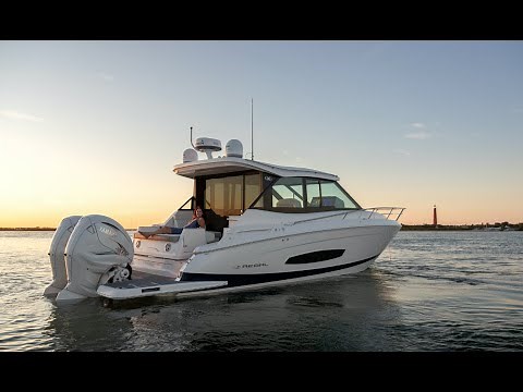 Walk through - Regal 36 XO - See our Outboard powered luxury cruiser walkthrough!