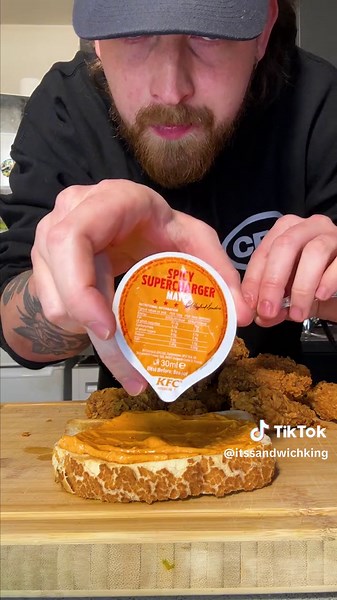 Delicious KFC Hot Wings Sandwich Recipe
