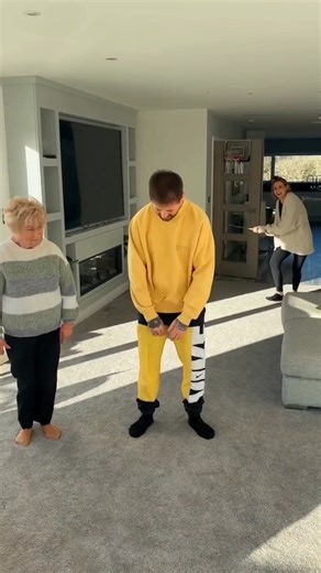 Sister vs brother funny prank war in the house 😂🤣😂🤣😂🤣😂🤣😂🤣😂🤣😂🤣😂🤣😂🤣😂🤣🤣😂🤣😂🤣 #kristenhanby #hanbygang #woodyandkleiny #brentrivera #hahahaha #pranks #kristenhanbyextra #funnymemes #funny #jacksonodeherty #kristenhanbygang #haha #goubtubefanpage #hahahahahahahahahahahahahahahahahahahahahahahahahahahahahahahahahahahaha #prankwar #challenger #crazy #maitlandhanley #fun #juliusdein #funnyprank #vlog #challengers #prank #funnyprank #comedian #bhfyp #viral #viralvideos #viralreels