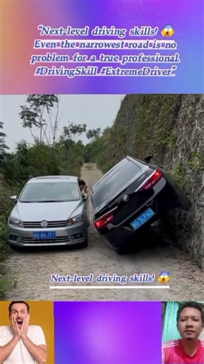Driving Skills on an Extremely Narrow Road! 😱 Professional Driver in Action
