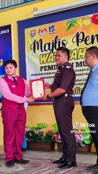 Pelantikan Pengawas PSS di SMK Pauh Jaya