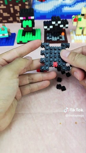 Hướng dẫn lắp mô hình hang nhện trong Minecraft