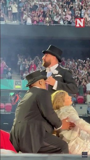 Taylor Swift Brings Out Boyfriend Travis Kelce During London Concert