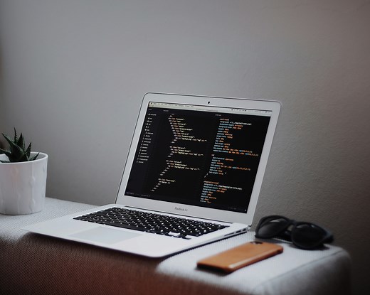 Hướng dẫn sử dụng Google Colab đầy đủ – Python Tutorial
