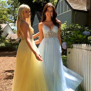 A once in a lifetime dress for a once in a lifetime night ✨ ✨ Unique & Exlusive Designs 💫 High Quality & Limited Edition 🔒 In Stock Now - Worldwide shipping You won't find STUDIO MINC anywhere else - Say 'YES' to the dress today! | STUDIO MINC