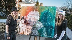 Speed-Painting für Suter: Die Skifahrerin erhält ein Bild