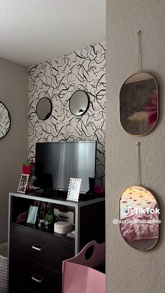 First Apartment Tour for College Students