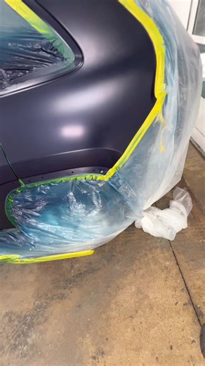 How to paint and film yourself. Raw footage •#paint #bodyshop #bluecollar #painting #satisfying #shoplife #autobody #car #truck #follow #yxe #saskatoon #inline #quality • https://lumaiii.com/?rfsn=7148905.397484 Discount Code inlinepaint7 | Inline Paint & Body