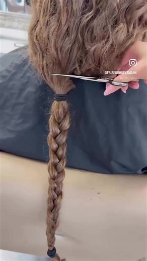 Lockenpflege mit Leidenschaft: Perfekte Technik für natürliche Curls