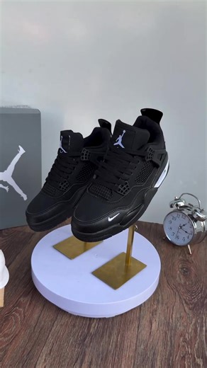 Bei 68,000full boxed Size 40,41,42,43,44,45 Mikoani tunatuma,Dar Delivery ipo Tunapatikana kariakoo msimbazi police tumepakana na kituo cha Mwendokasi Msimbazi b jengo jipya la ddc frool ya kwanza duka David sportswear Mawasiliano zaidi tupigie 0658875182@