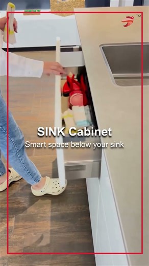 Smart Kitchen With BLUM Fittings | Modern Modular Kitchen Design 2025 | Bellezza Kitchen Studio