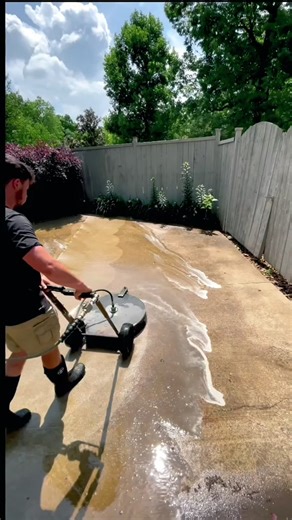 Satisfying Timelapse Power Washing for a Clean Finish