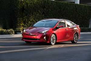 2016 Toyota Prius Review, Ratings, Specs, Prices, and Photos