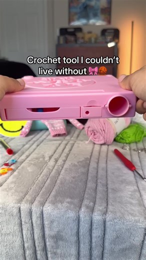 I’ve need this my whole life 😭🧶 #crochet #yarnholder #crochetaddict #crochetlove