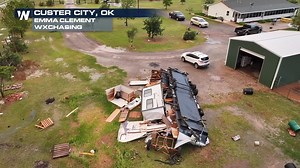 39K views · 692 reactions |  Have you ever seen a tree look more like a blade of grass? Watch the limbs on this tree get shredded Sunday! Custer County, OK took the brunt of yesterday's storms: ⚾️ Baseball-sized hail  80 mph winds | WeatherNation | Facebook