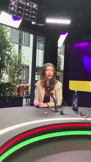 ZOYA ADAMS singing LIVE on RETE TRE #empowerment #newmusic #newsong #art #singer #dance #live #radio