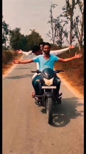 shishe ki umar #m15 🥰🥀 M15 #shorts #ytshorts #trend #bollywood