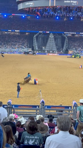 Rollo placed in all three rounds at RodeoHouston in our Super Series and we’re coming back for the Semifinals this week! ❤️ No matter what the rollercoaster looks like outside of the arena, Rollo is always 100% solid and seems to know exactly what he has to do to advance! 🎉🎊 Classic Equine | Equinety | Durango Boot | American Hat Company | RodeoRigs.com | Ride TV | Shiloh Saddlery | Purina Performance Horse | Tanner Equine | Quanta Services, Inc. | 12 Gauge Ranch | HAALA Denim | Jordon Briggs 