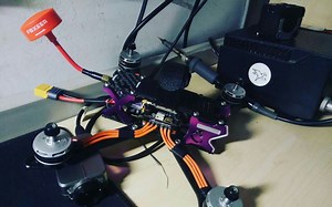 组装 一架穿越机的形成 无人机 航模 风翎模型 fpv