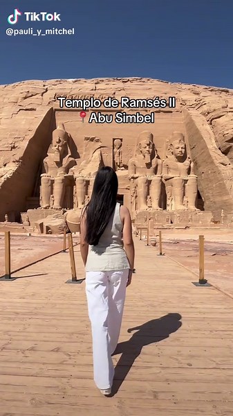 Templo de Ramsés II en Abu Simbel: Un Viaje Histórico