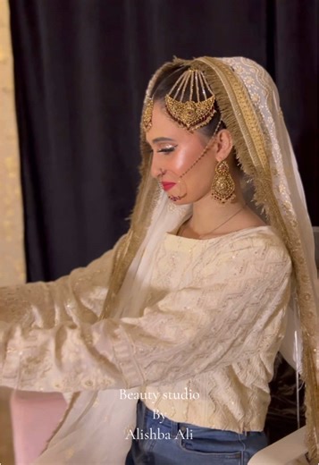 Full length tutorial on how we do Nikkah Makeup using top of the line products for our clients. NO FILTER NO EDITING COMPLETE RAW #explore #explorepage #fypage #fypシ #foryourpage #makeup #makeupartist #makeuptutorial #nikkah #nikkahbride #modern #bridesbyalishbali #viral #viralvideo