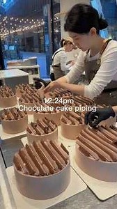 Sounds in our bakery🫶 #cake #cakedecorating #dessert #food #baking