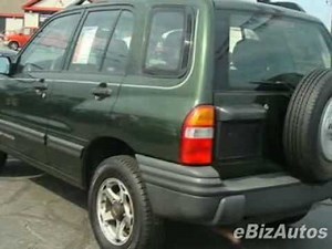 1999 Chevrolet Tracker 4dr Hardtop 4WD SUV