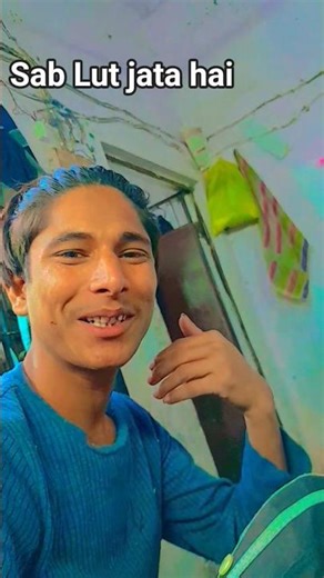 use Mod Se Bhi Ham gujre Hain #lifeisbutadream #song #comedyfilms #love #comedyscene #supercomedy