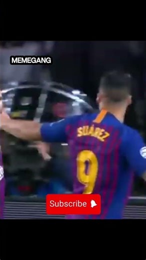 inilah skil Messi yg tidak mampu di taklukkan .