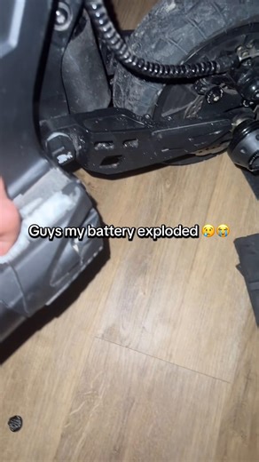 #kukiring2master❤️ #escooter #fyp #flashbang #kukirin it exploded 😭