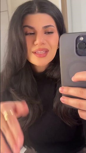 وعد رح أمسح المراية 🤭