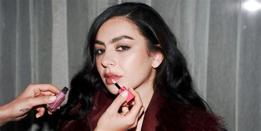 Charli XCX Reveals Her 'Chaotic Chic' Make-Up Routine