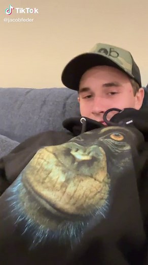 Wait for it…… 😂👅 #animals #monkey #tongue #EveryKiss | monkey