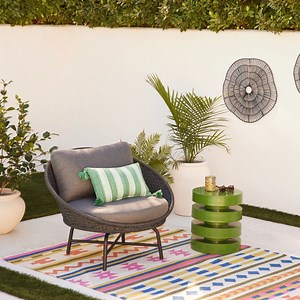 💫Take a spin in our outdoor chairs that SWIVEL! You deserve a 360-degree view of your beautiful back yard.🤩 Shop outdoor chairs: https://world-market.visitlink.me/afaxvb | World Market