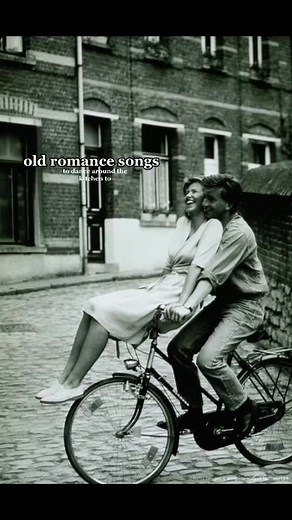 Old Romance Songs for a Memorable Dance