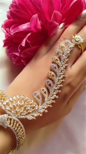 bueatifull hands jewelery 💗#shorts #viral #trending #ytshorts #fashion