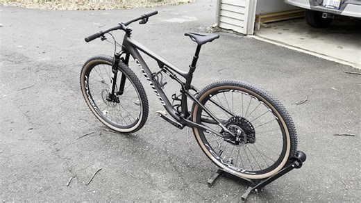 2022 Specialized Epic Pro